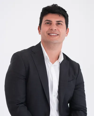 Dr. Allan Ferrari, cirurgião torácico em Curitiba